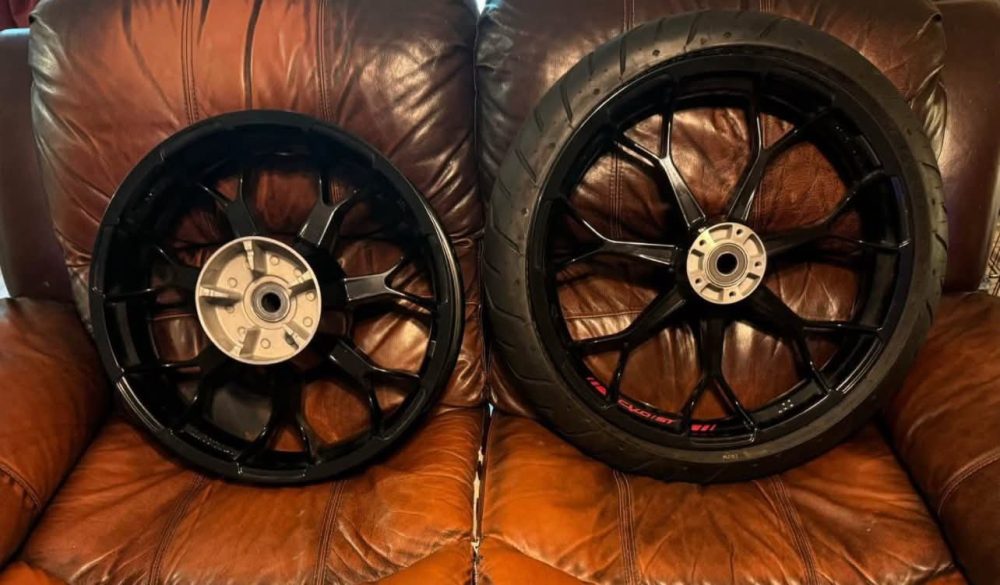 Out Front Rims Harley-Davidson CVO ST Rims Front Tire For Sale - Hog Parts Warehouse