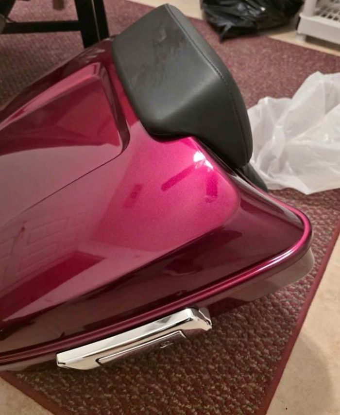 OEM Harley-davidson Tour Pack Vibrant Metallic/Candy Deep Red
