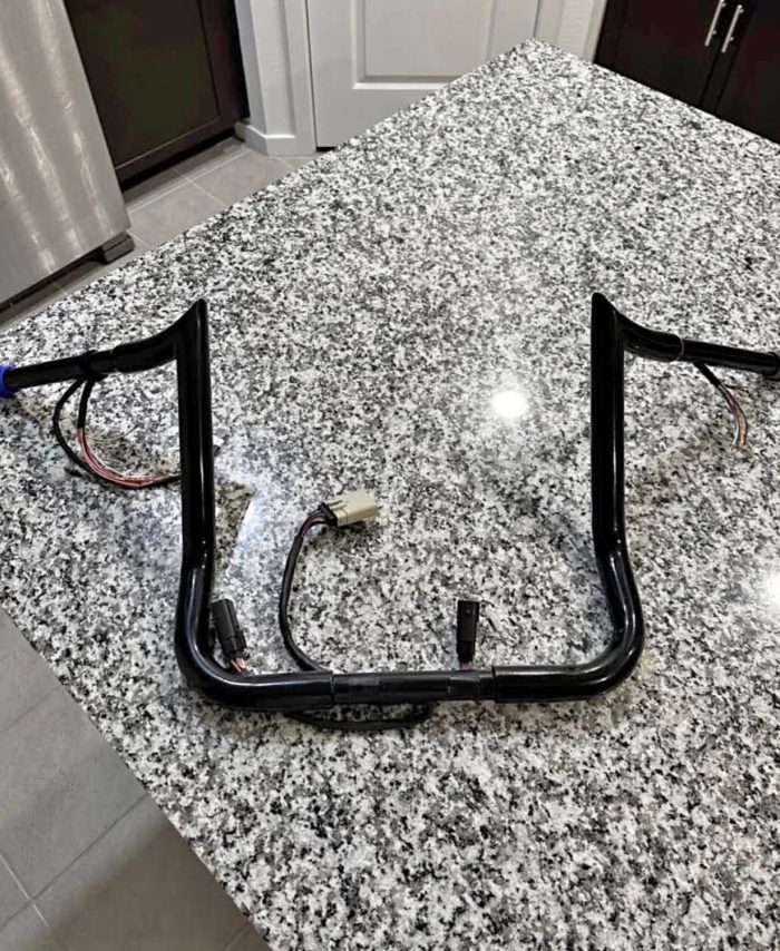 14" Pre-wired Meat Hook Handlebars Fits Harley-Davidson Touring Models